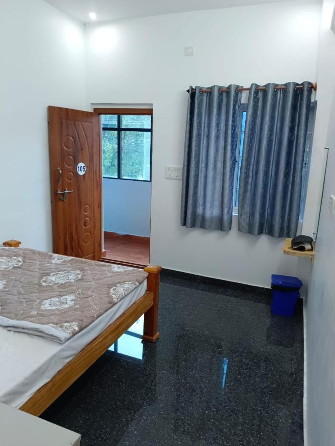 ホテル Ss Residency Māranhalli エクステリア 写真
